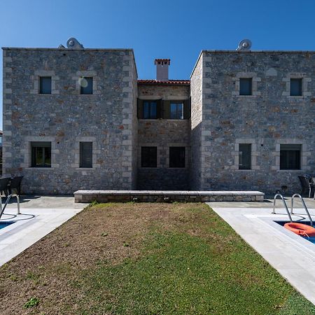 Torri Di Pietra Villa Stoúpa Eksteriør bilde